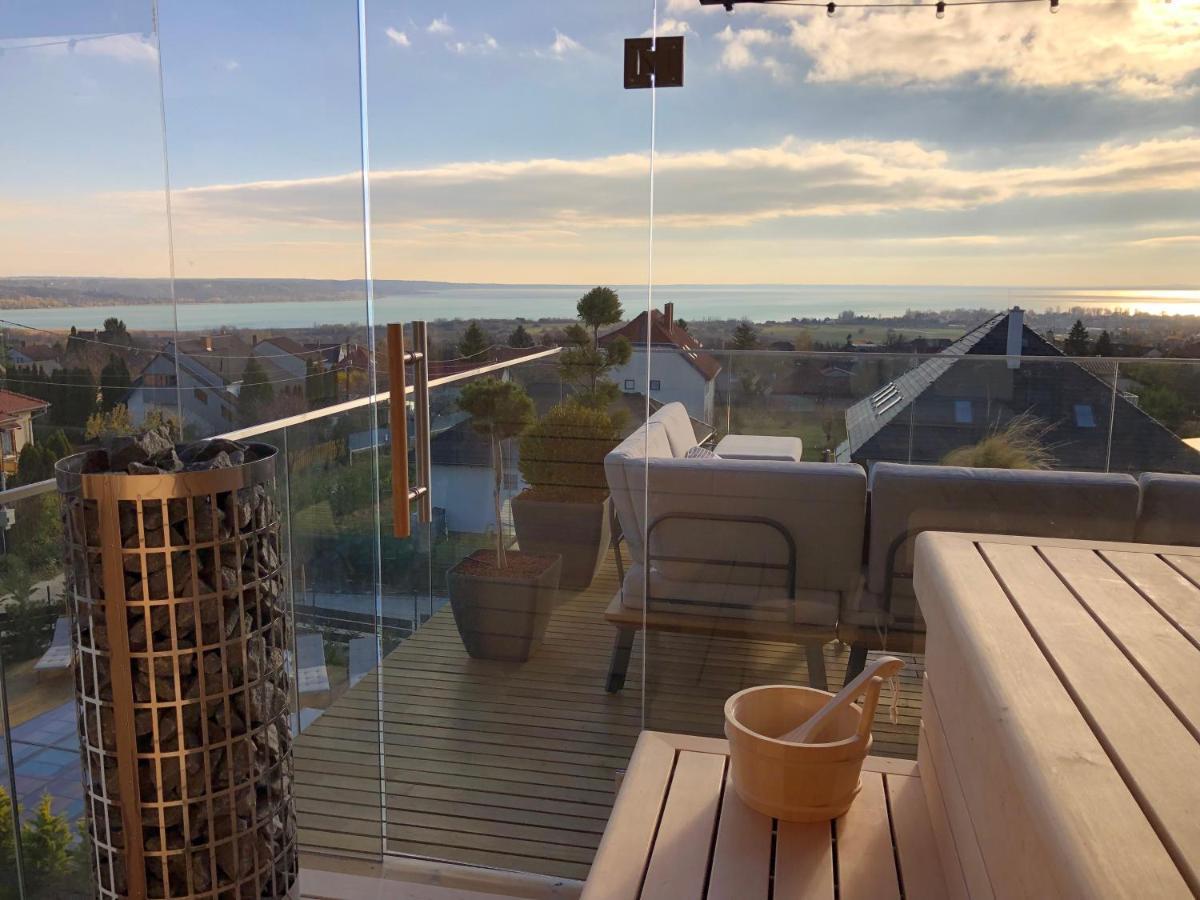 Skyline Resort 巴拉顿诺尔马迪 外观 照片